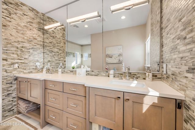 1 Mar Azul N, Ponce Inlet, FL 32127