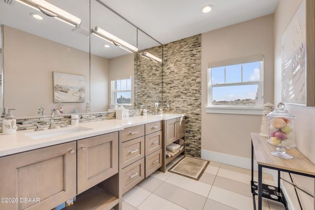 1 Mar Azul N, Ponce Inlet, FL 32127