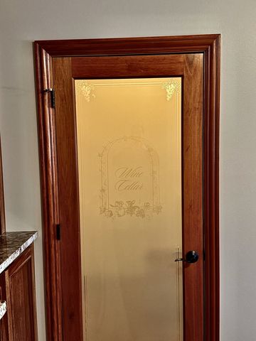 1913 W Leopard Drive, Dixon, IL 61021