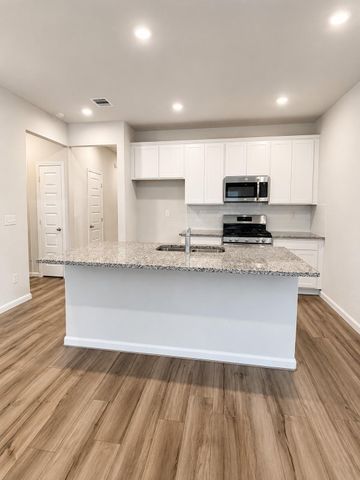 8308 Bristlecone Pine Way, Magnolia, TX 77354