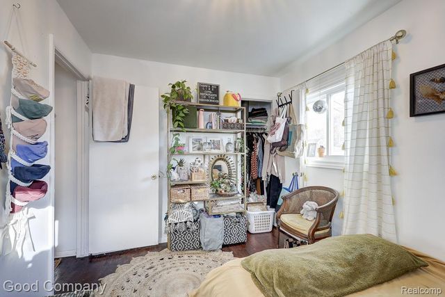 26644 Lorenz Street, Madison Heights, MI 48071