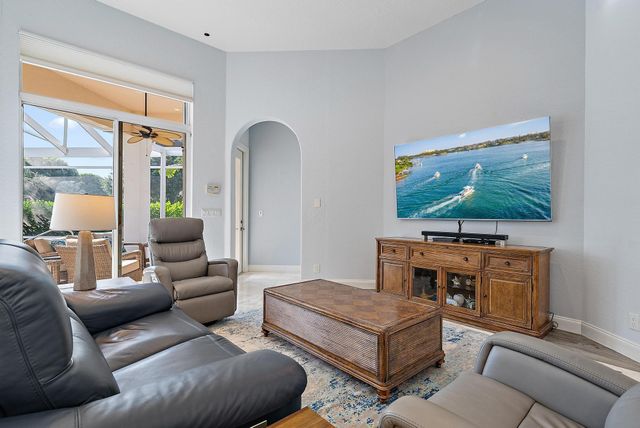 8392 Egret Meadow Lane, West Palm Beach, FL 33412