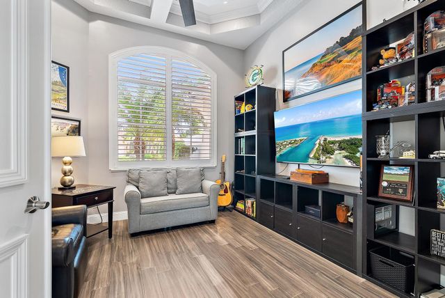 8392 Egret Meadow Lane, West Palm Beach, FL 33412