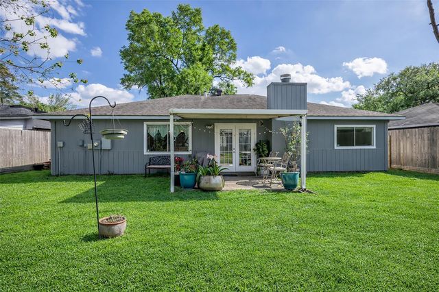 13111 Tregarnon Drive, Houston, TX 77015