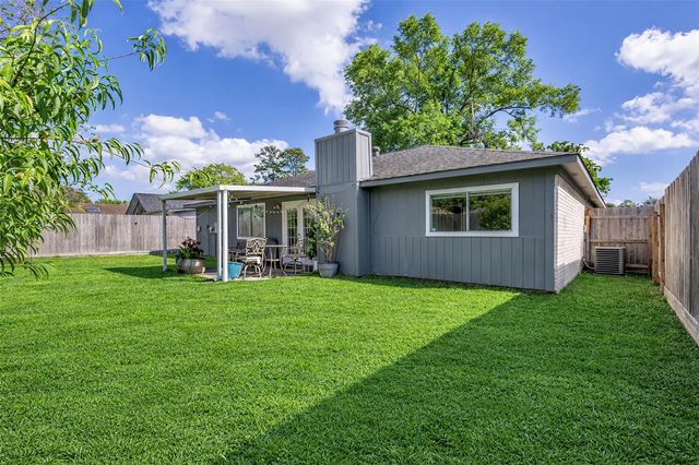 13111 Tregarnon Drive, Houston, TX 77015