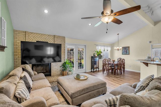 13111 Tregarnon Drive, Houston, TX 77015