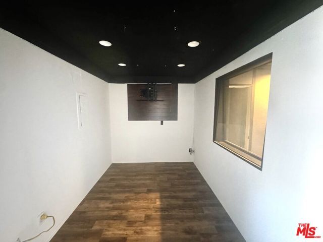 10626 Magnolia Boulevard, North Hollywood (los Angeles), CA 91601