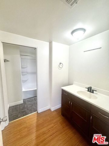 10626 Magnolia Boulevard, North Hollywood (los Angeles), CA 91601