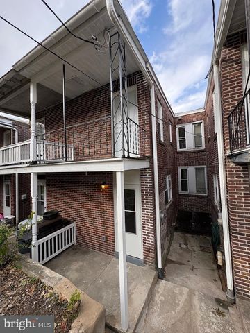 327 LINDEN ST, Reading, PA 19604