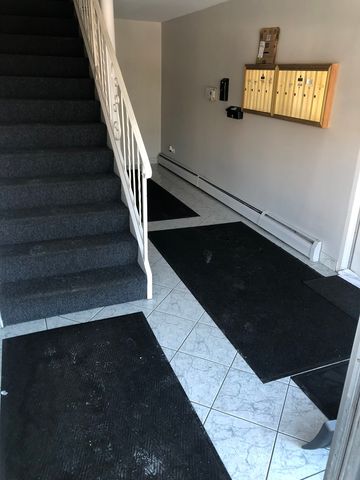 941 N NORTHWEST Highway 3B, Park Ridge, IL 60068