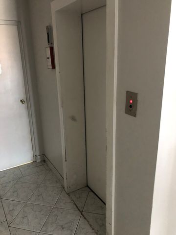 941 N NORTHWEST Highway 3B, Park Ridge, IL 60068