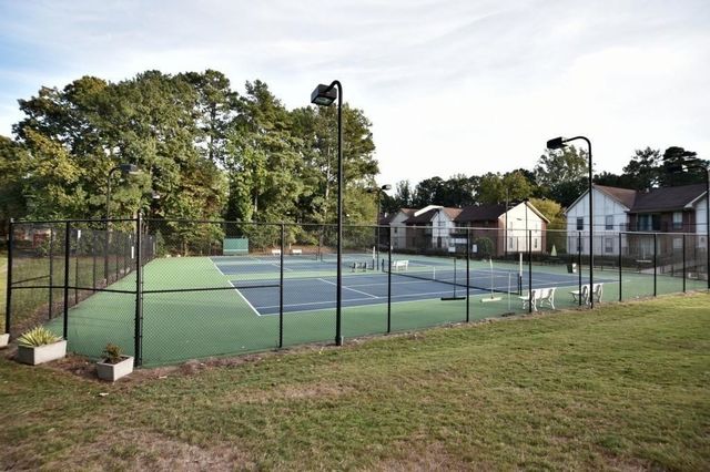 6851 Roswell Road N-20, Sandy Springs, GA 30328