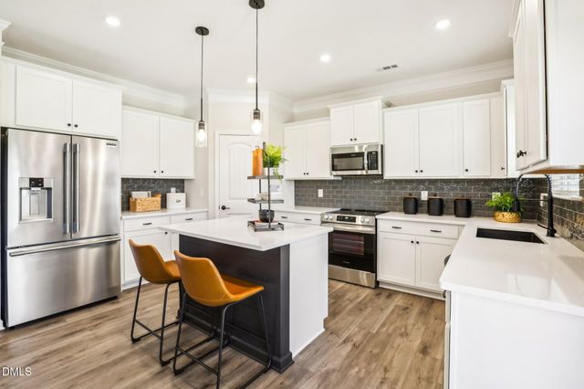 313 Smith Farms Drive, Lillington, NC 27546