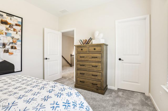 313 Smith Farms Drive, Lillington, NC 27546