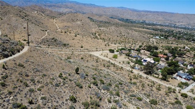 5851317 San Andreas Road, Yucca Valley, CA 92284