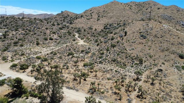 5851317 San Andreas Road, Yucca Valley, CA 92284