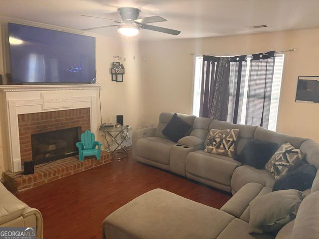320 Hunters Chase, Mcdonough, GA 30253