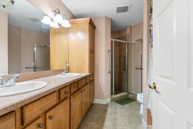 65 Hawthorne Drive Unit 316, Bedford, NH 03110