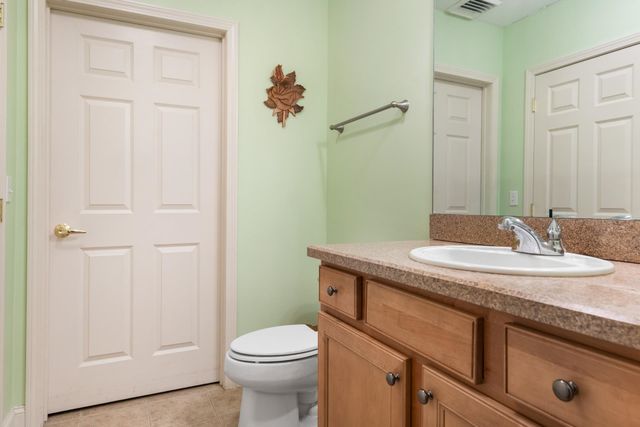 65 Hawthorne Drive Unit 316, Bedford, NH 03110