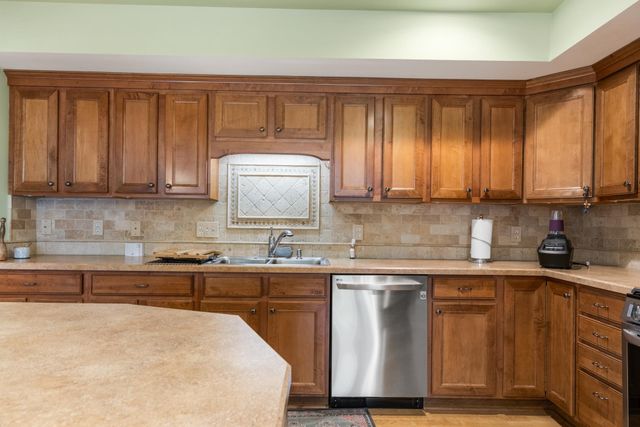 65 Hawthorne Drive Unit 316, Bedford, NH 03110