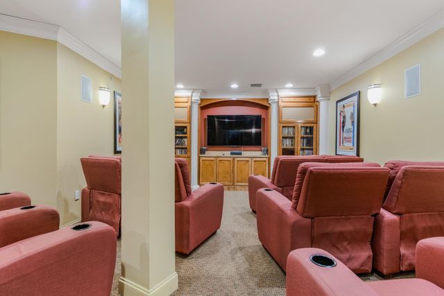 65 Hawthorne Drive Unit 316, Bedford, NH 03110