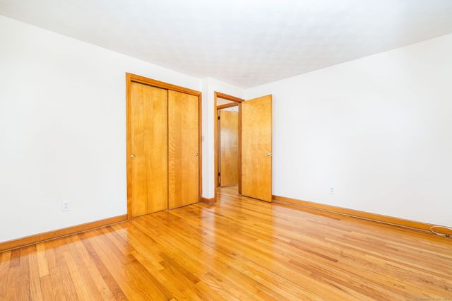 125 Overlook Avenue 2nd Floor, New Britain, CT 06053