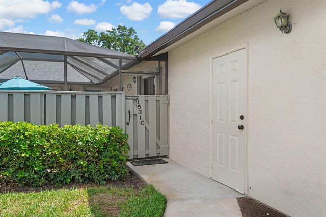 1531 Pheasant Walk C, Fort Pierce, FL 34950