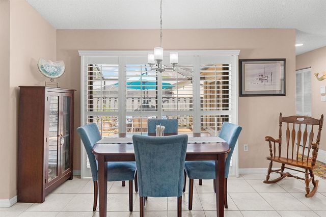 1531 Pheasant Walk C, Fort Pierce, FL 34950