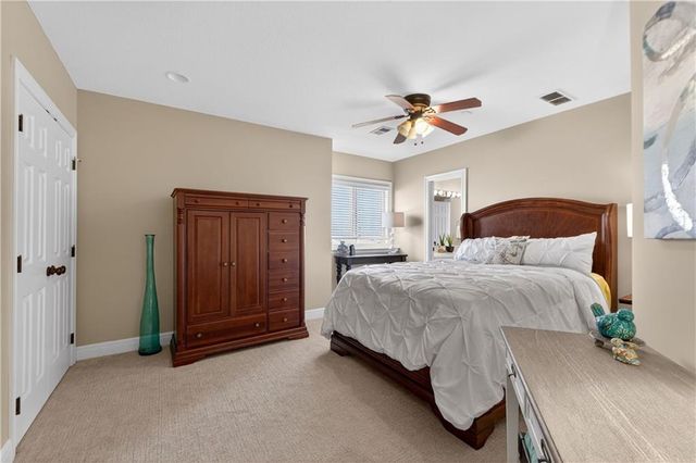 9636 Cailler Drive, Lenexa, KS 66220