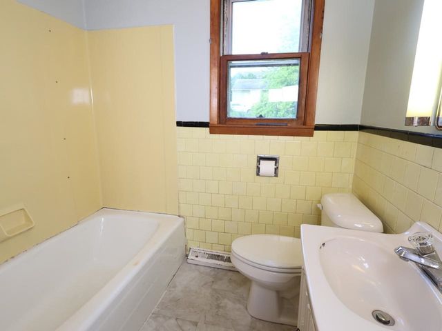 219 Hickok Street, Winooski, VT 05404
