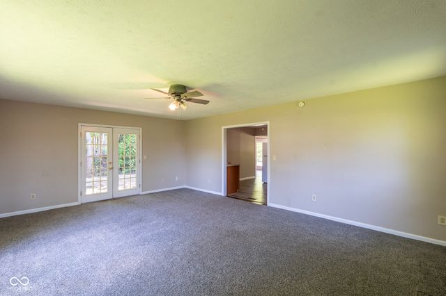 622 Indianapolis Road, Mooresville, IN 46158