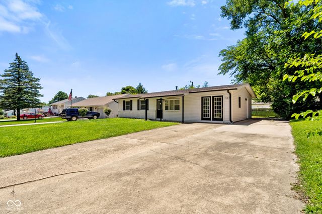 622 Indianapolis Road, Mooresville, IN 46158