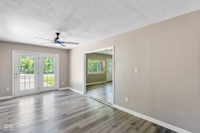 622 Indianapolis Road, Mooresville, IN 46158