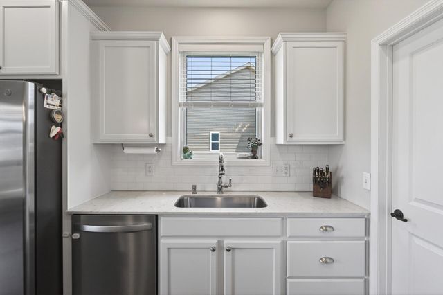8306 63rd Street S, Cottage Grove, MN 55016