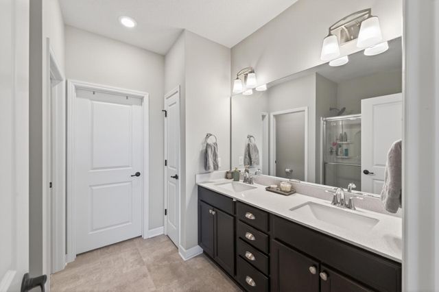 8306 63rd Street S, Cottage Grove, MN 55016