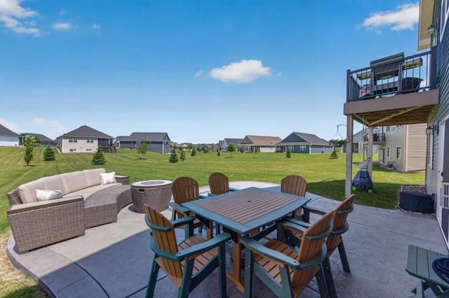 8306 63rd Street S, Cottage Grove, MN 55016