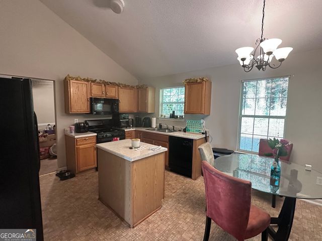 3900 Creek Shoals Court, Ellenwood, GA 30294