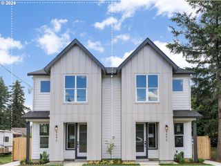 5692 Se Knapp St A, Portland, OR 97206
