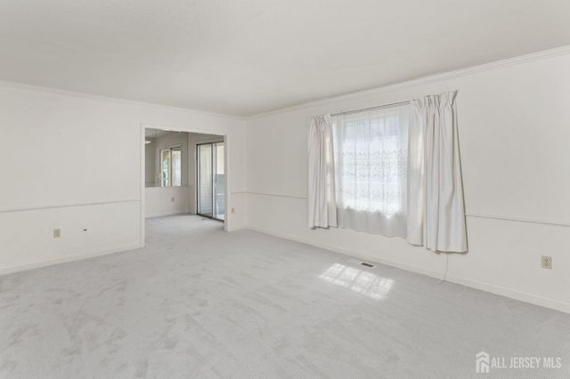 27 Bradford Lane B, Monroe, NJ 08831