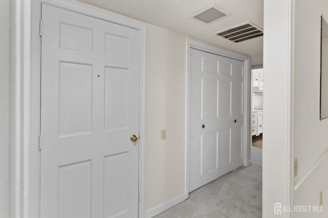 27 Bradford Lane B, Monroe, NJ 08831
