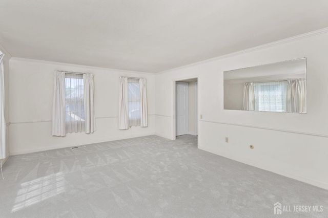 27 Bradford Lane B, Monroe, NJ 08831