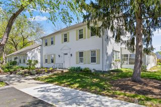 27 Bradford Lane B, Monroe, NJ 08831