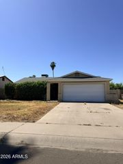 7023 W CYPRESS Street, Phoenix, AZ 85035