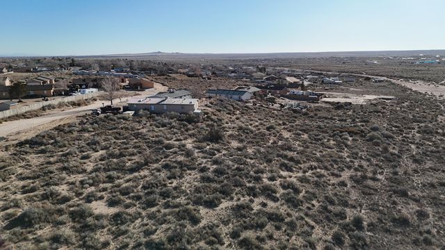 101-105 Hondo Road SW, Rio Rancho, NM 87124