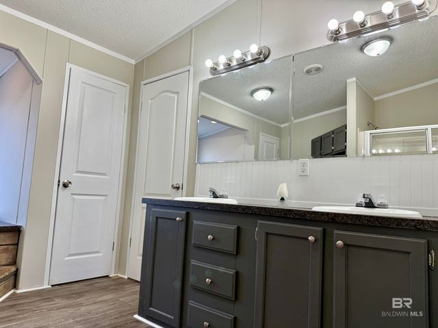 8028 Upper Creek Road, Brewton, AL 36426