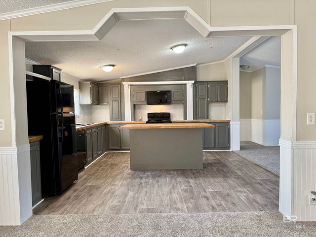 8028 Upper Creek Road, Brewton, AL 36426