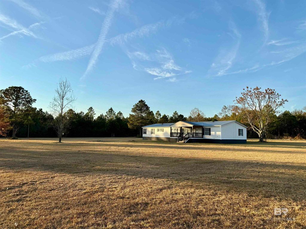 8028 Upper Creek Road, Brewton, AL 36426
