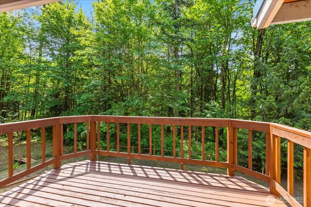 23811 NE 43rd Street, Redmond, WA 98053