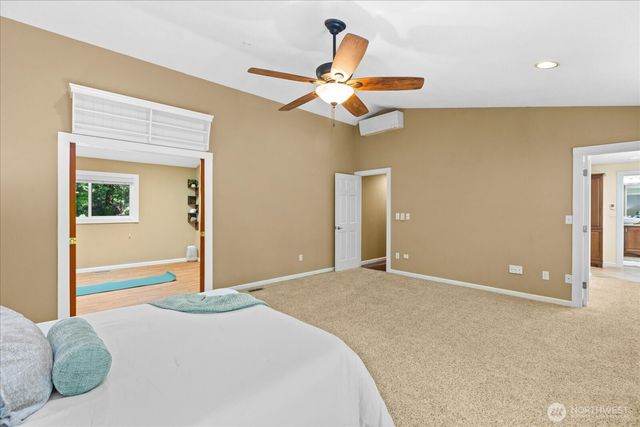 23811 NE 43rd Street, Redmond, WA 98053