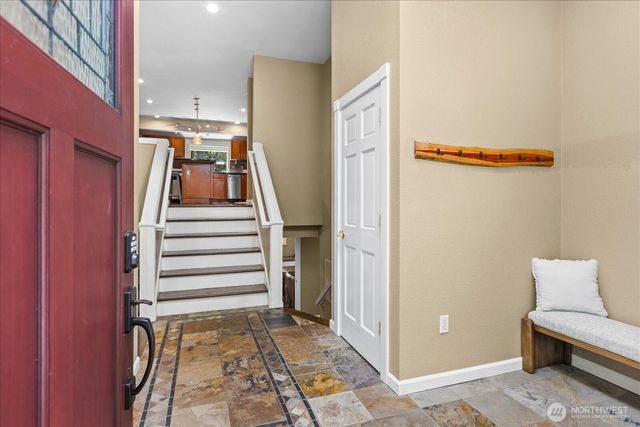 23811 NE 43rd Street, Redmond, WA 98053